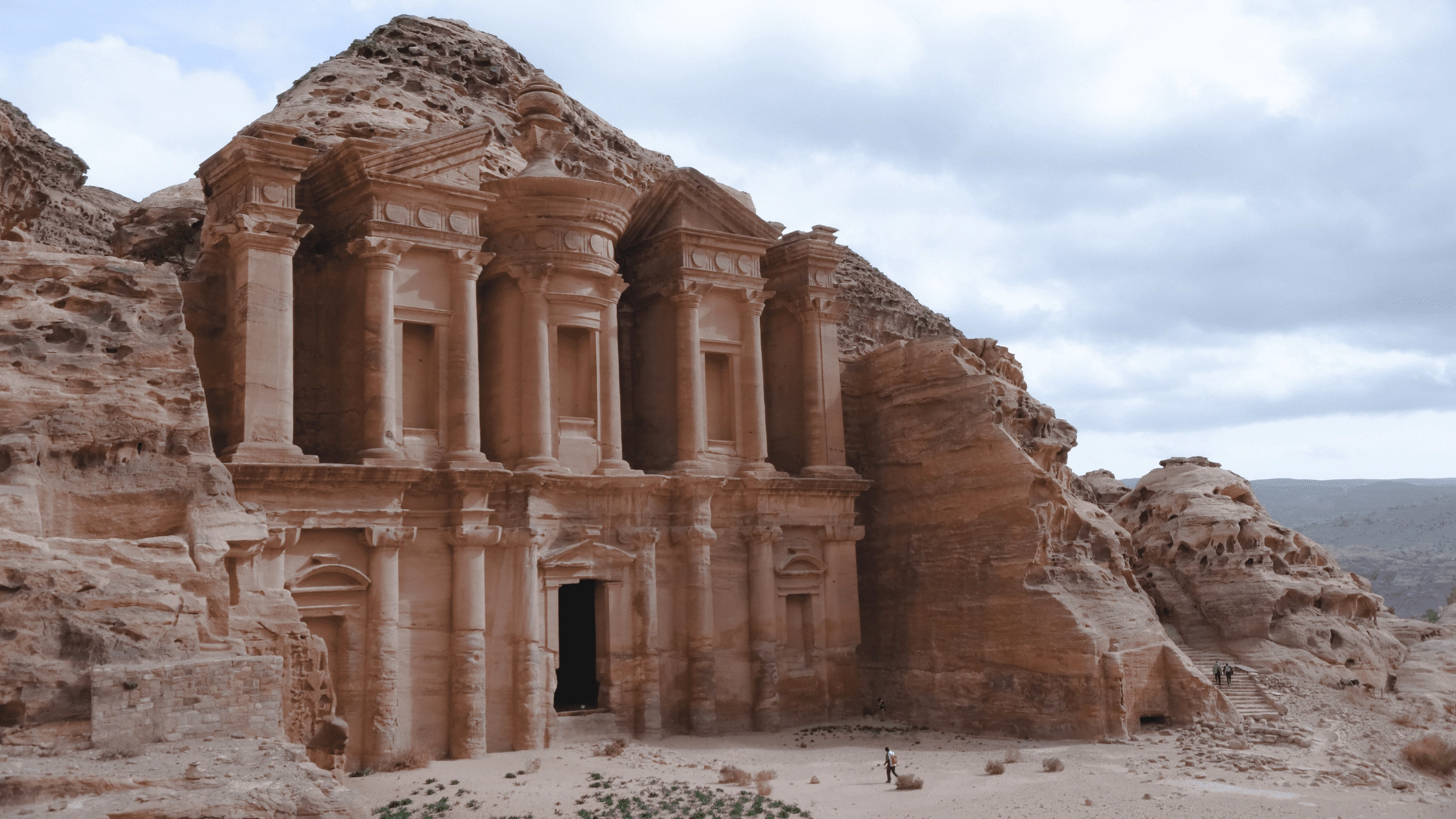 Beauty Of Petra (Static) - Wallpaper screenshot - Seelen UI