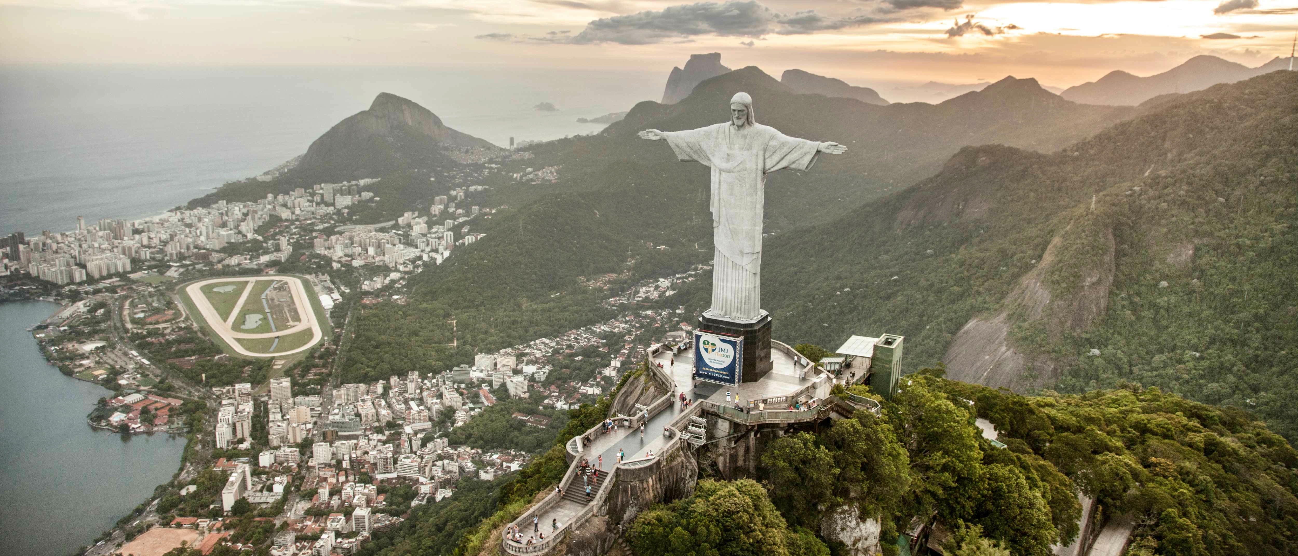 Christ the Redeemer (Static) banner