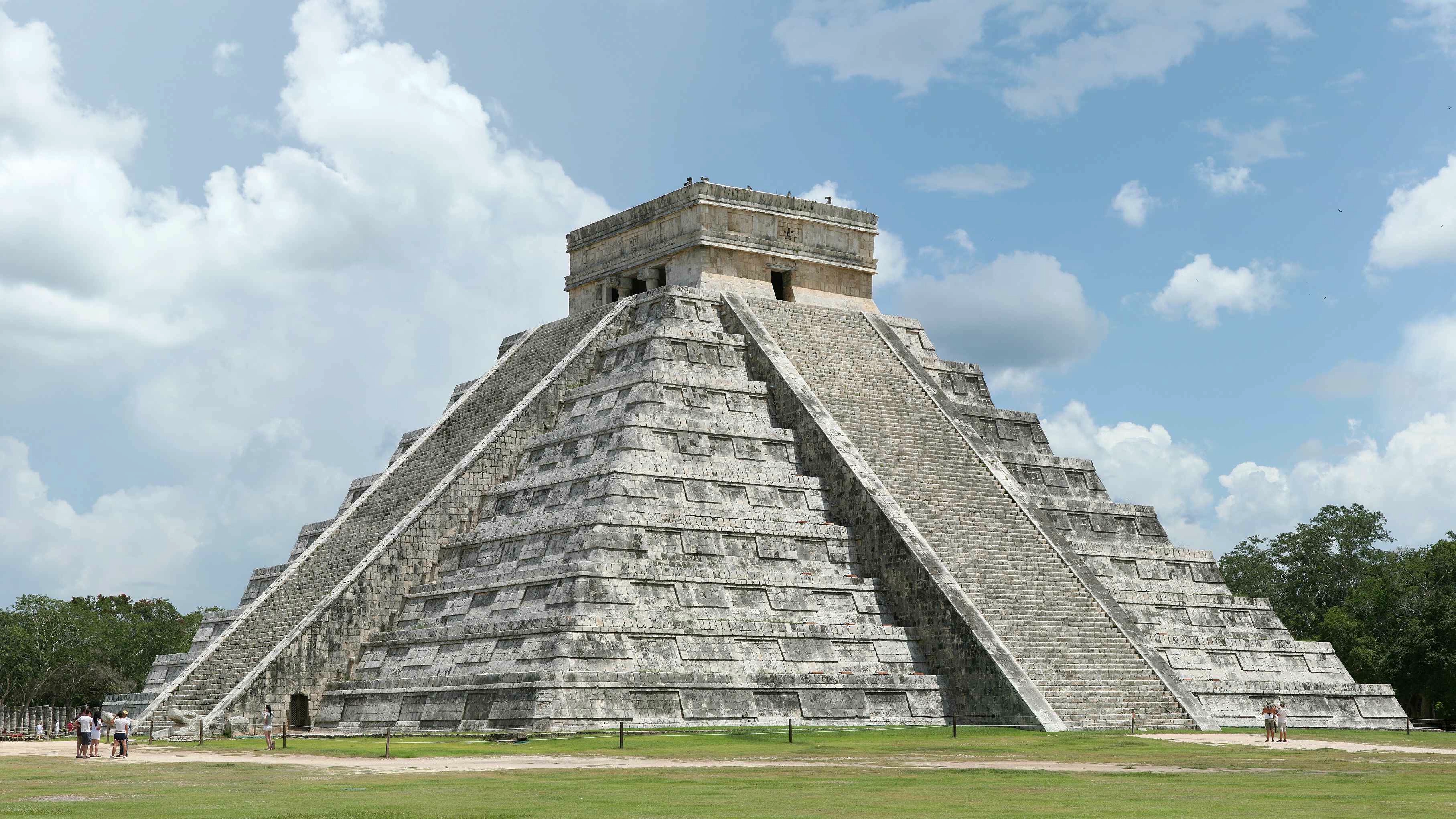 Chichén Itzá (Static) - Wallpaper screenshot - Seelen UI
