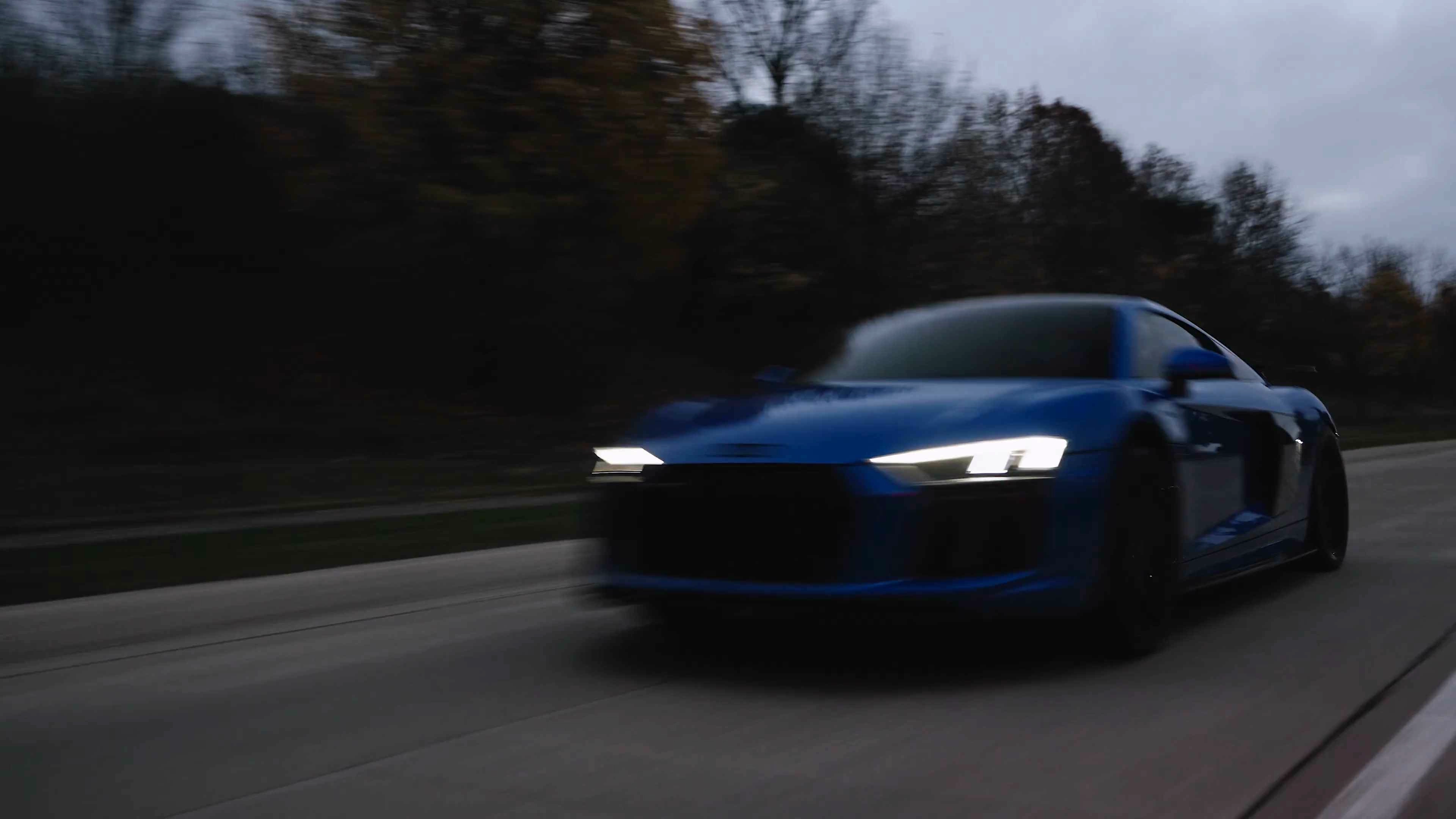 Audi R8 (Cinematic) - Wallpaper screenshot - Seelen UI